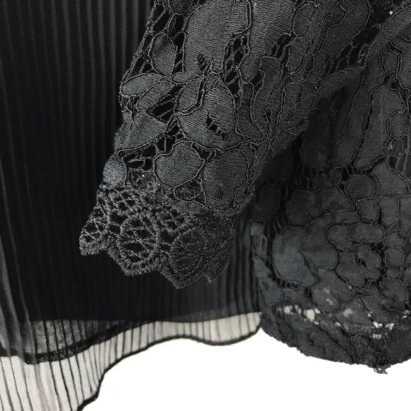 MOLLY BRACKEN High Neck Black Lace Top Sz M - Picture 6 of 12